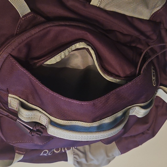 Kelty Redtail Womens 22L Backpack main image 4